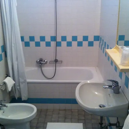 Hotel Croce Del Sud 3*