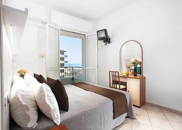 Hotel Croce Del Sud 3*