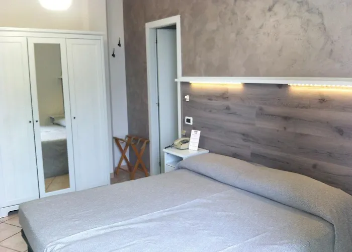 Hotel Croce Del Sud 3*